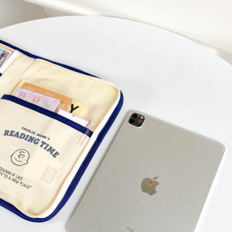 Snoopy Boekvormige Canvas Opbe - Tablet And Accessories Bag recensie en prijs