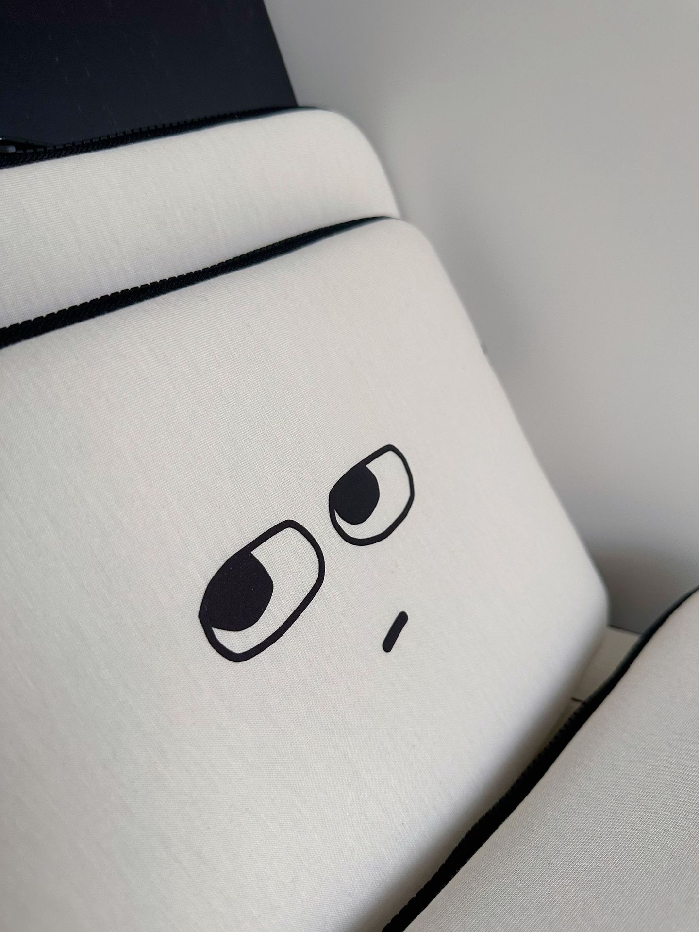 Ins Leuke Laptop Sleeve Carrin - Tablet And Accessories Bag recensie en prijs